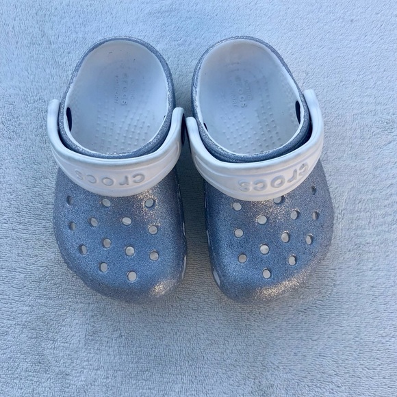 CROCS Other - Crocs Toddler Girls Size 6c Silver Glitter